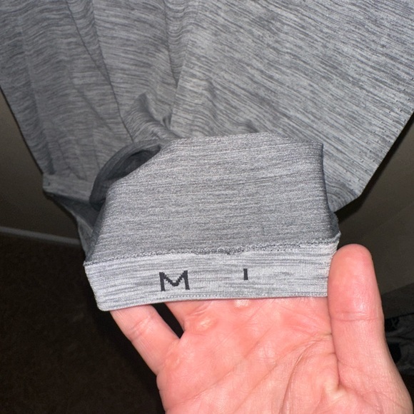 Lululemon Lot of 3 T Shirts - Picture 7 of 14